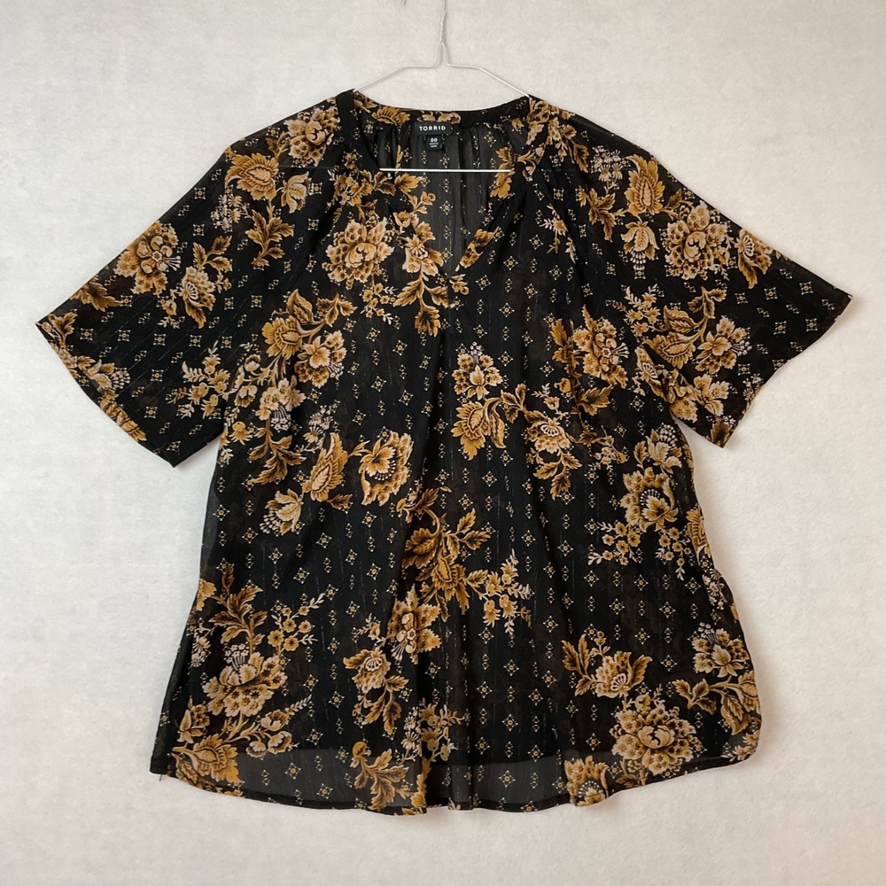 Torrid Black Floral Sheer Chiffon Blouse Gold Metallic Stripe Size 00 M 10